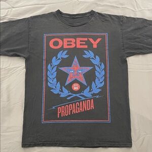 Obey graphic tee
